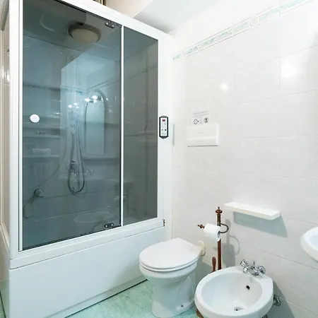 Centralissima E Antica Residenza Cappello - Domus Apartament Werona